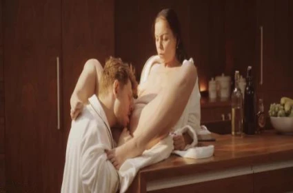 Đụ em gái hàng ngon tận tình trong tàu điện của bạn học cấp 3 da đen